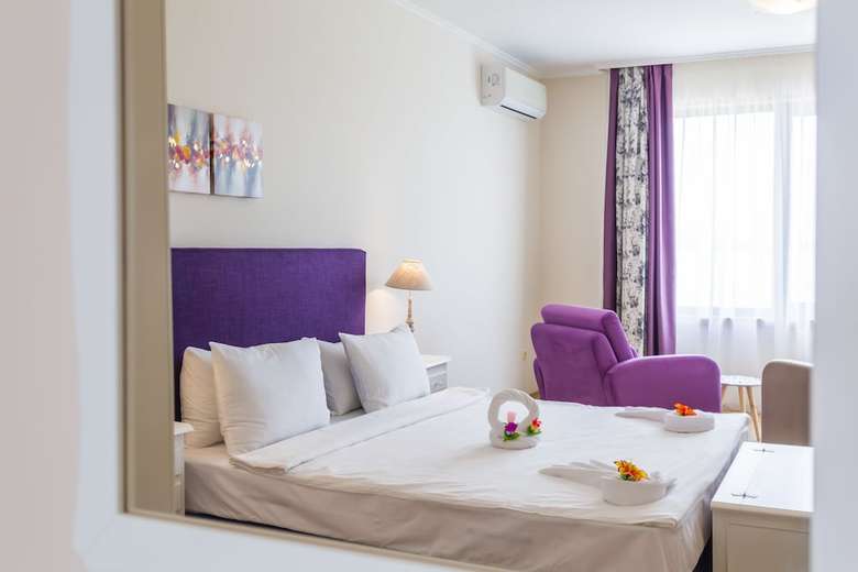 Gardenia Beach Palace Aparthotel