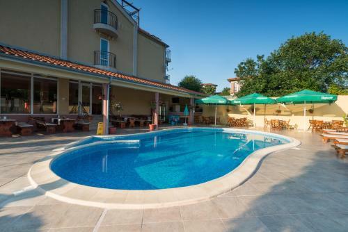 Family Hotel Dayana Beach