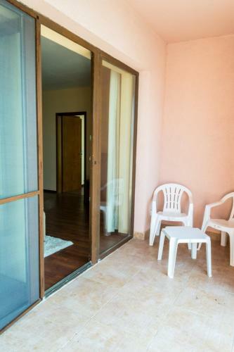 Port Palace Apartments