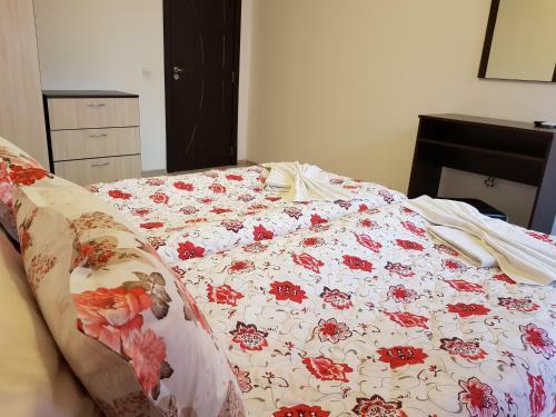 Mariya's Apartments