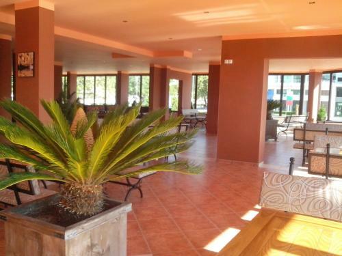 Hotel La Piazza Primorsko Rooms & Apartments