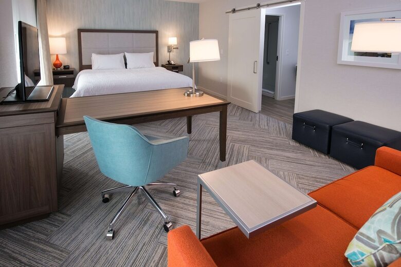 Hotel Hampton Inn & Suites By Hilton Fredericton