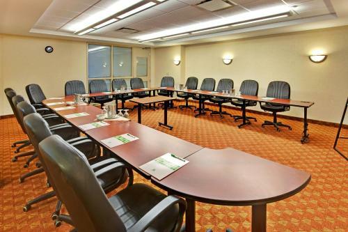 Holiday Inn Sarnia Hotel & Conference Centre