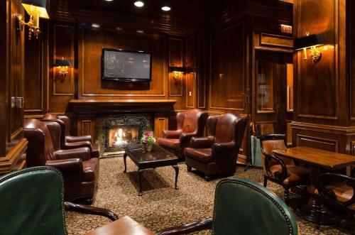 Aparthotel La Grande Residence At The Sutton Place Hotel