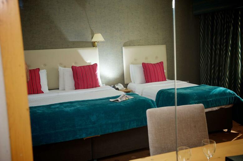 Best Western Plus White Horse Hotel
