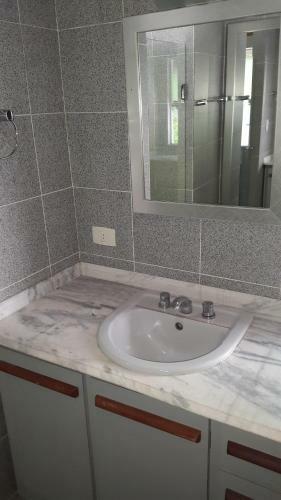 Hostal Pousada Cabe�udas