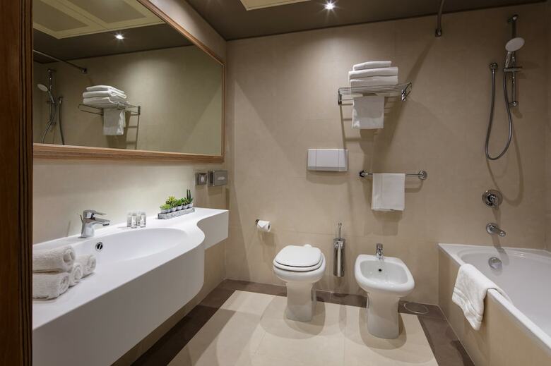 Hotel Holiday Inn Rome - Eur Parco Dei Medici