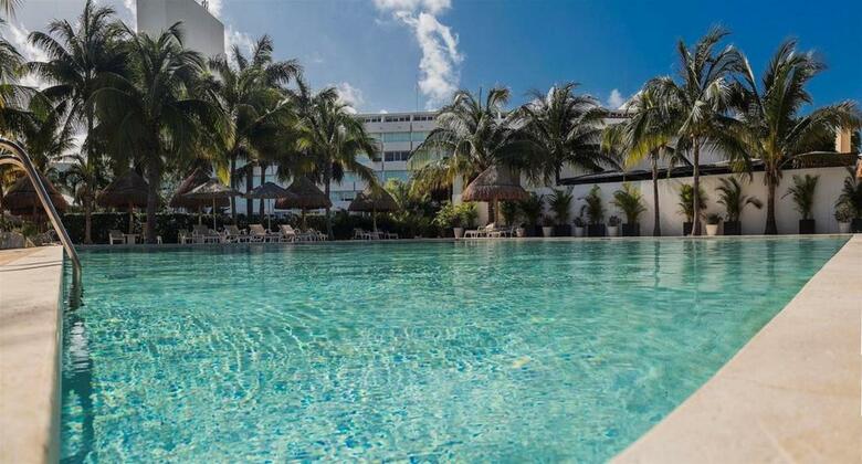 Hotel Presidente Intercontinental Cancun Resort