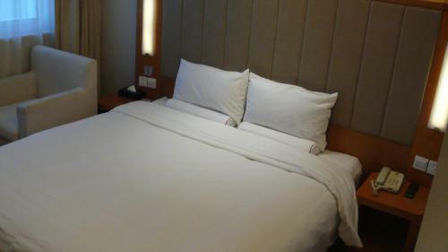 Ji Hotel Tianjin Binjiangdao