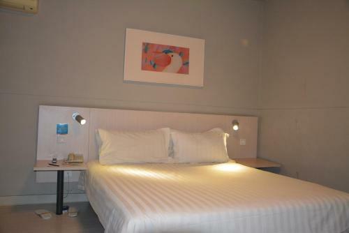 Hotel Jinjiang Inn Tiayuan Wuyi Square