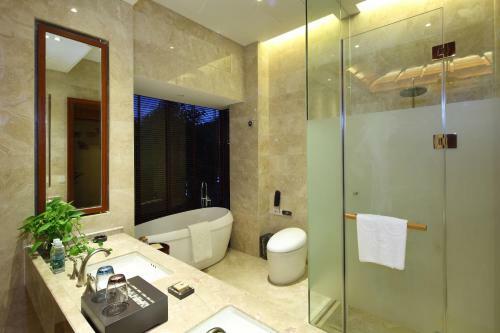 Villa Sanya Ocean Sonic Banling Hotspring Resort