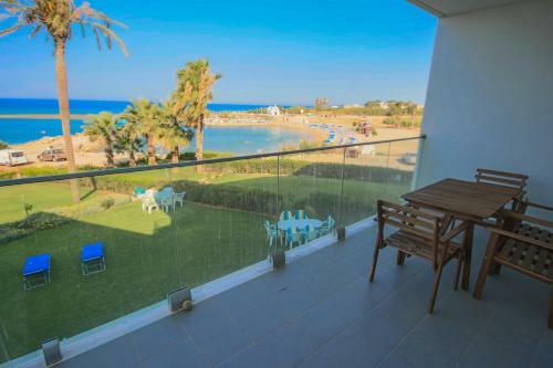 Apartamento Beachfront Trident
