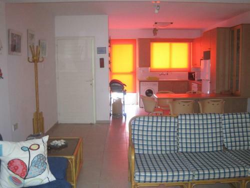 Polyxenia Isaak Annex Apartment