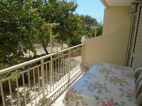 Niki Court Holiday Apartments