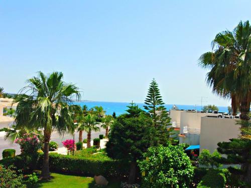 Apartment Coral Bay Village