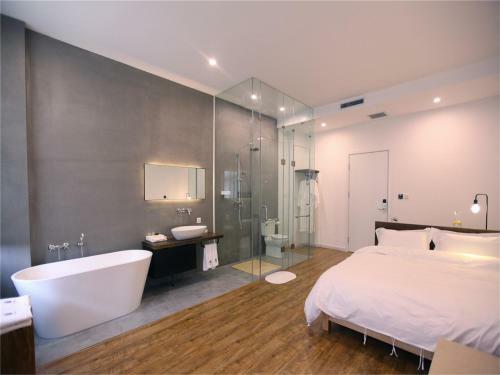 Humble House Hotel,harbin