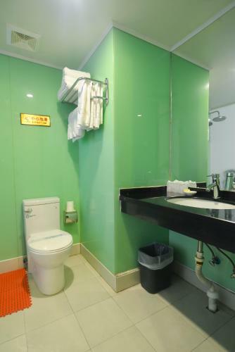 Qinhuangdao Yang Cheng Hotel