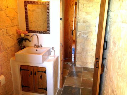 Villa Lofou Traditional Stone House
