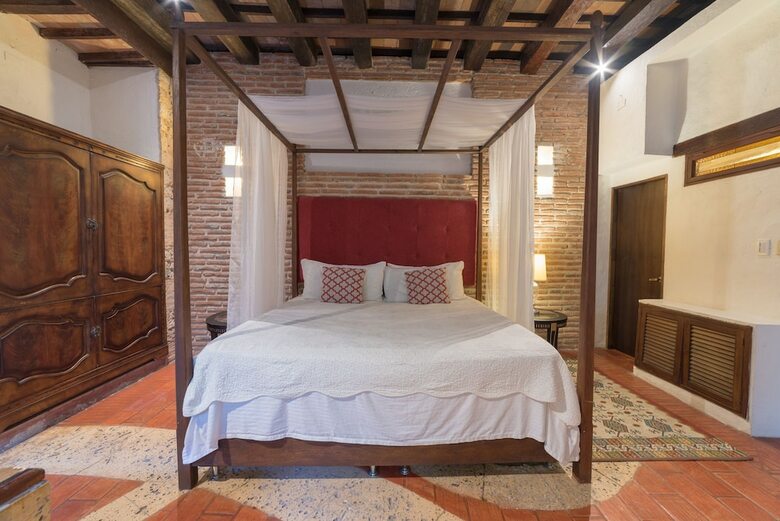 Hotel Casa De Los Reyes By Hmc