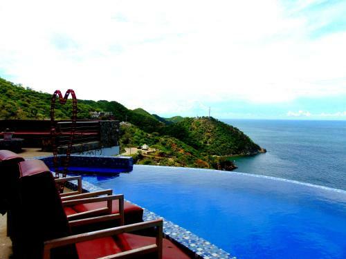 El Mirador Hostel Club Social