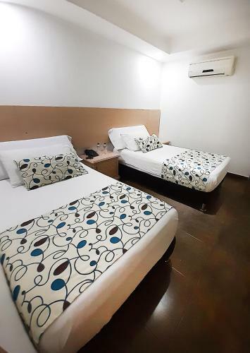 Hotel Plaza 43