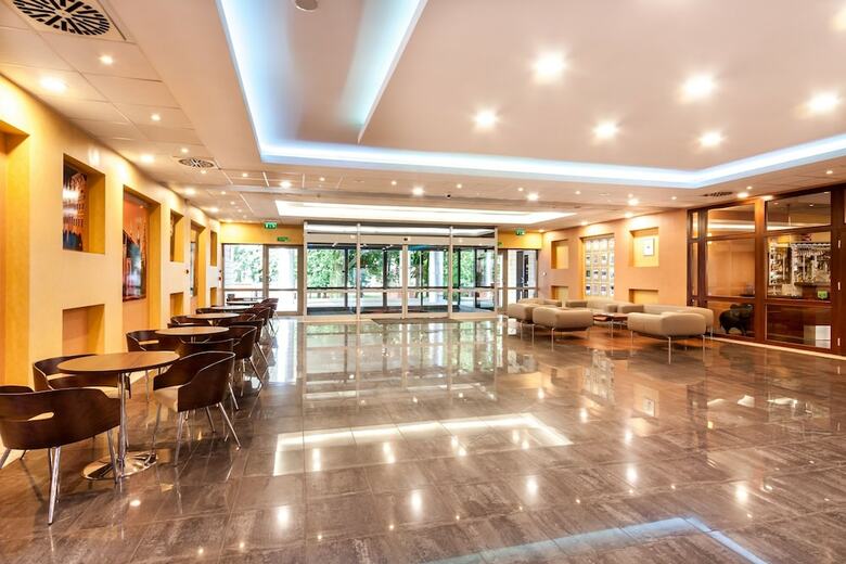 Qubus Hotel Legnica