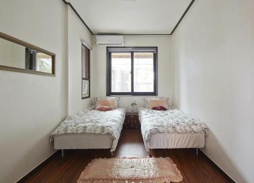 Hostal Jiwoljang Guesthouse