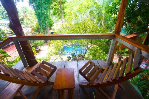 Hostal Tico Adventure Lodge