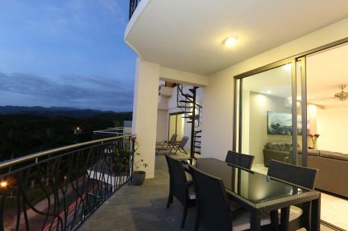Hotel Sky Penthouses At Oceano