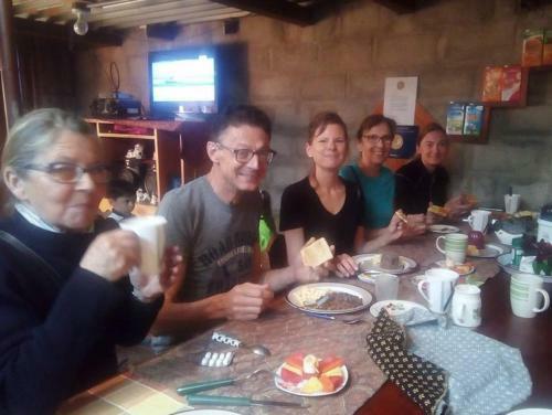 Hostal Pensi�n Y Cabinas Colibr�
