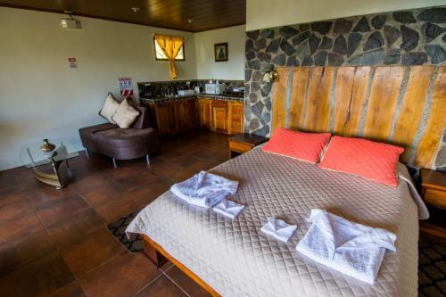 Rainbow Valley Lodge Costa Rica