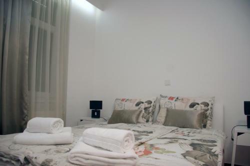 Hostal Red Carpet Apartments & Rooms