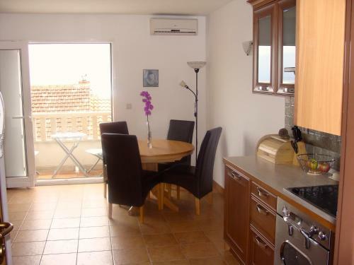Molo Lozna Apartments