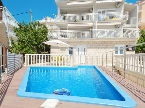La Bodega Apartments