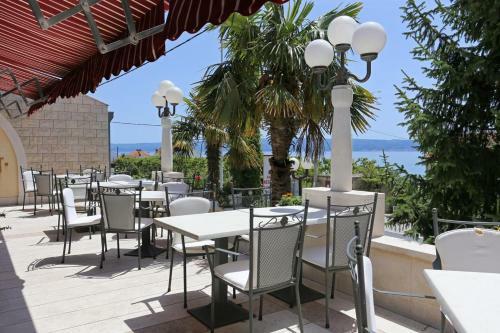 Hostal Twin Room Podstrana 10302b