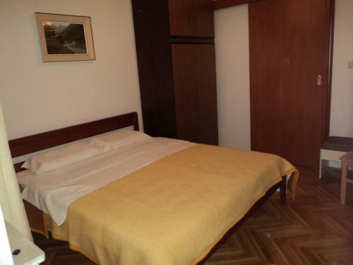 Hostal Apartments Racetin