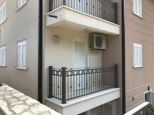 Ana Ecxlusive Apartments
