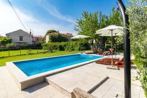 Holiday Home Casa Luigia