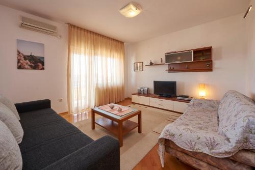 Apartments Renato