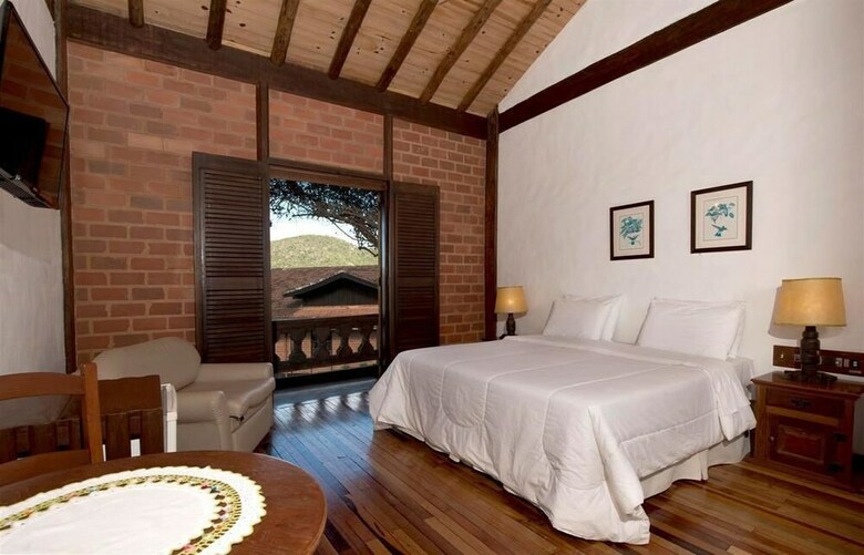 Hostal Pousada Pedra Azul