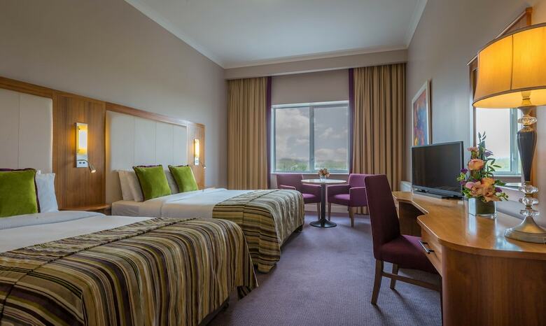 Charleville Park Hotel