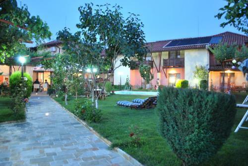 Family Hotel Complex Gradina