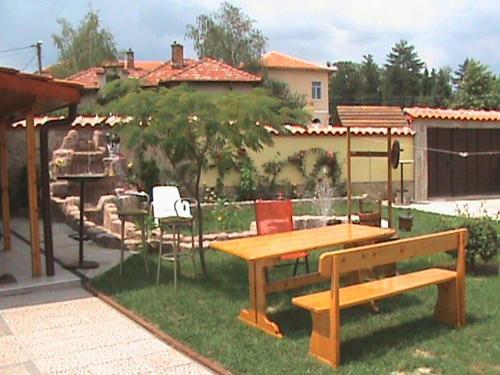 Family Hotel Kavrakovi