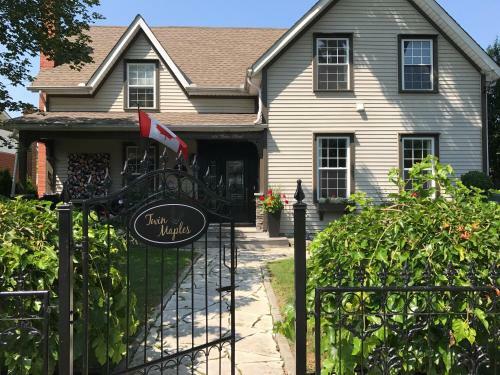 Twin Maples Bed And Breakfast