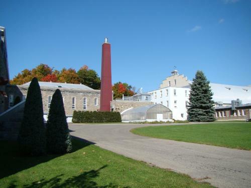 Bed & Breakfast Auberge De L'abbaye D'oka