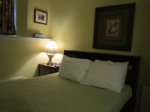 Posada Chipman Hill Suites -yeats House