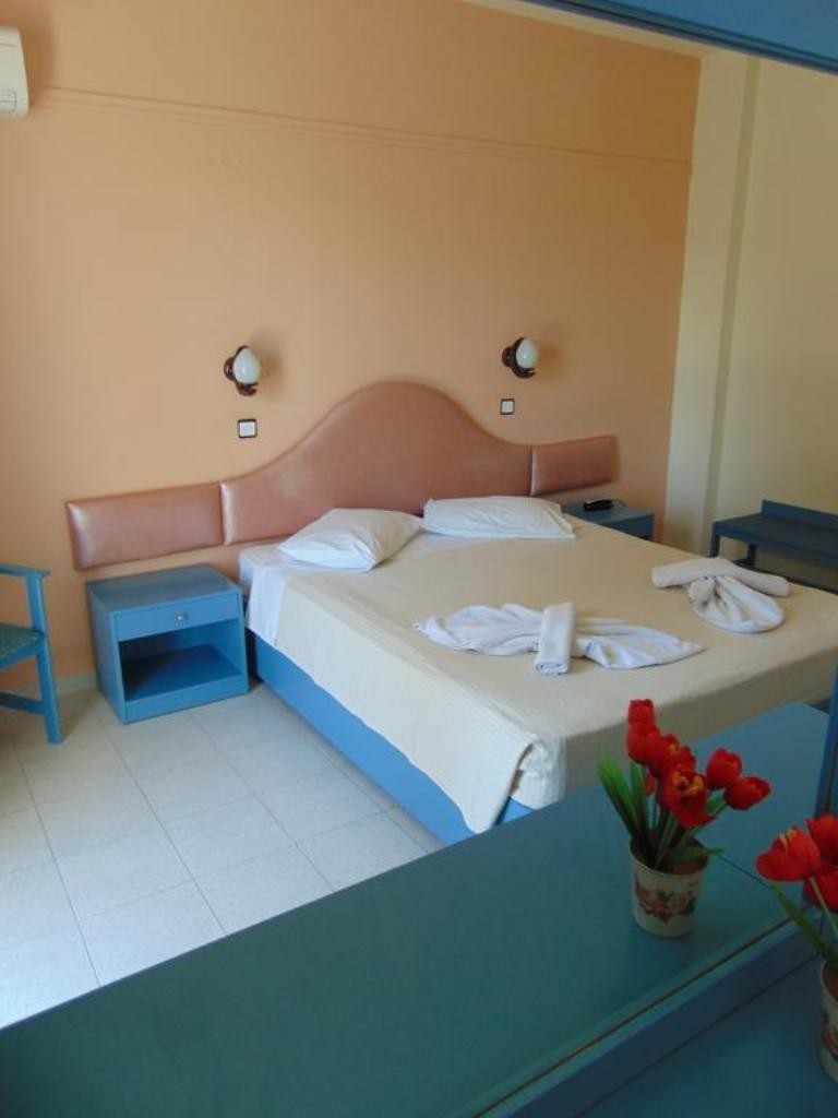 Hotel Nirvana Beach