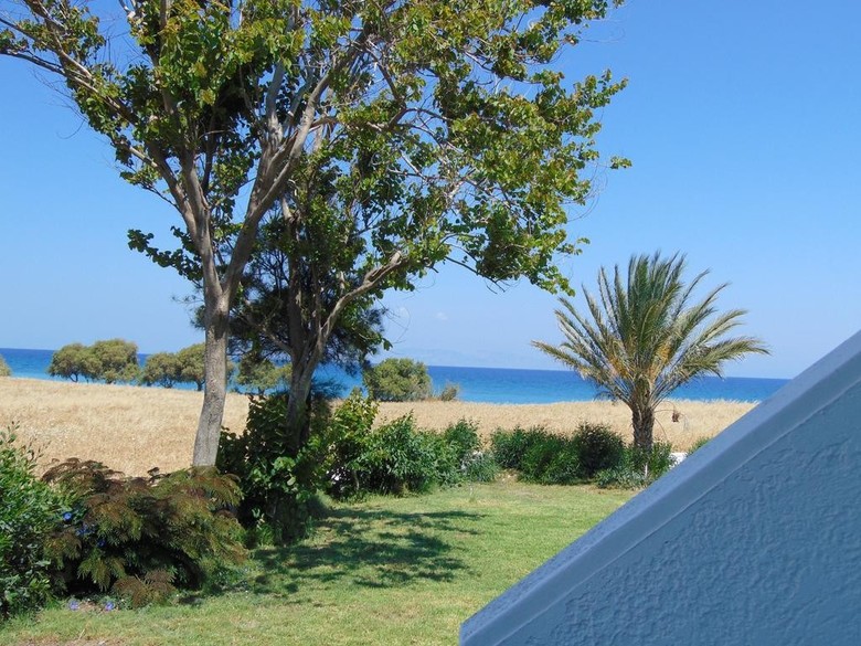 Hotel Nirvana Beach