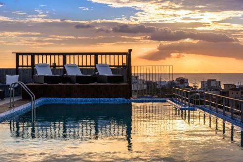 Aguila Hotel Jeju Oceano Suite