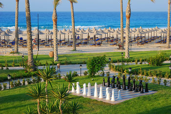 Hotel Jaz Almaza Beach